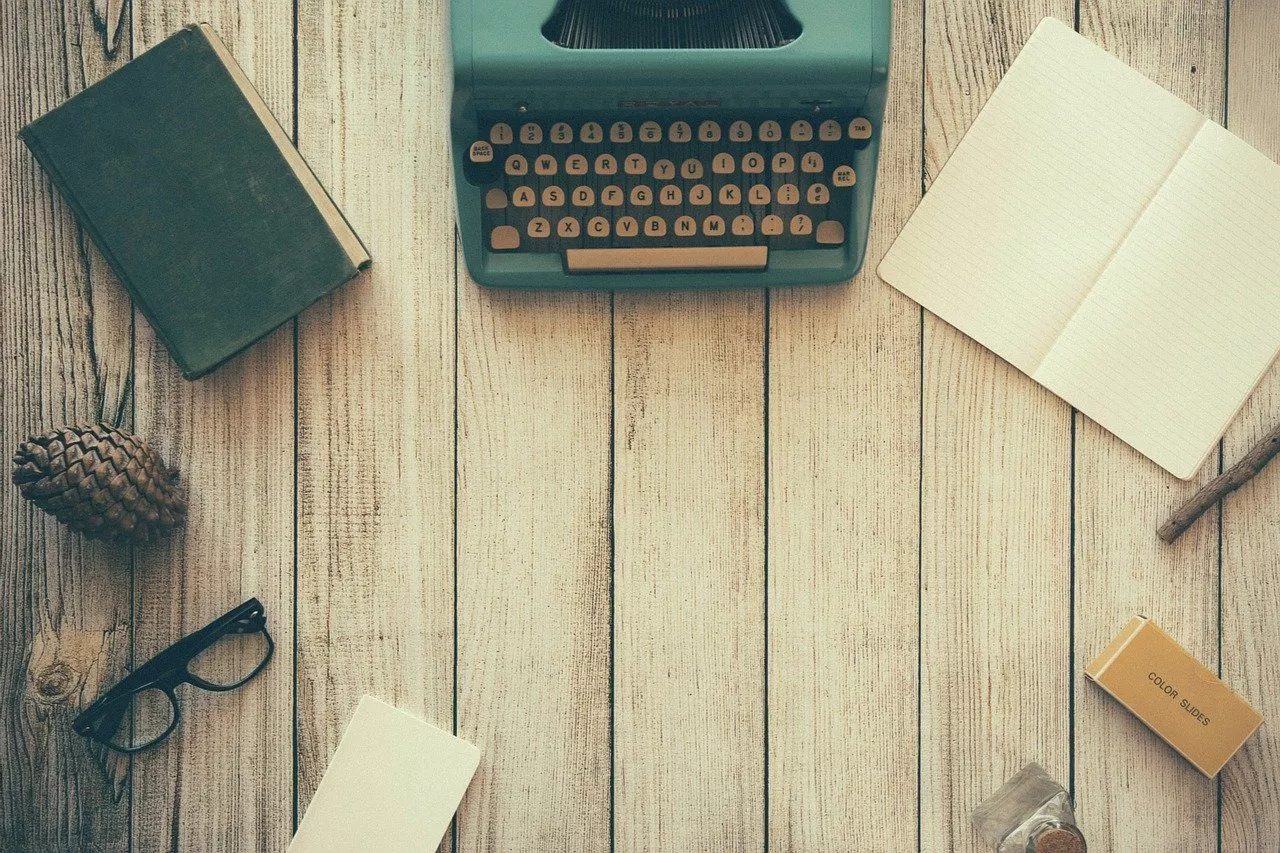 writer typewriter
